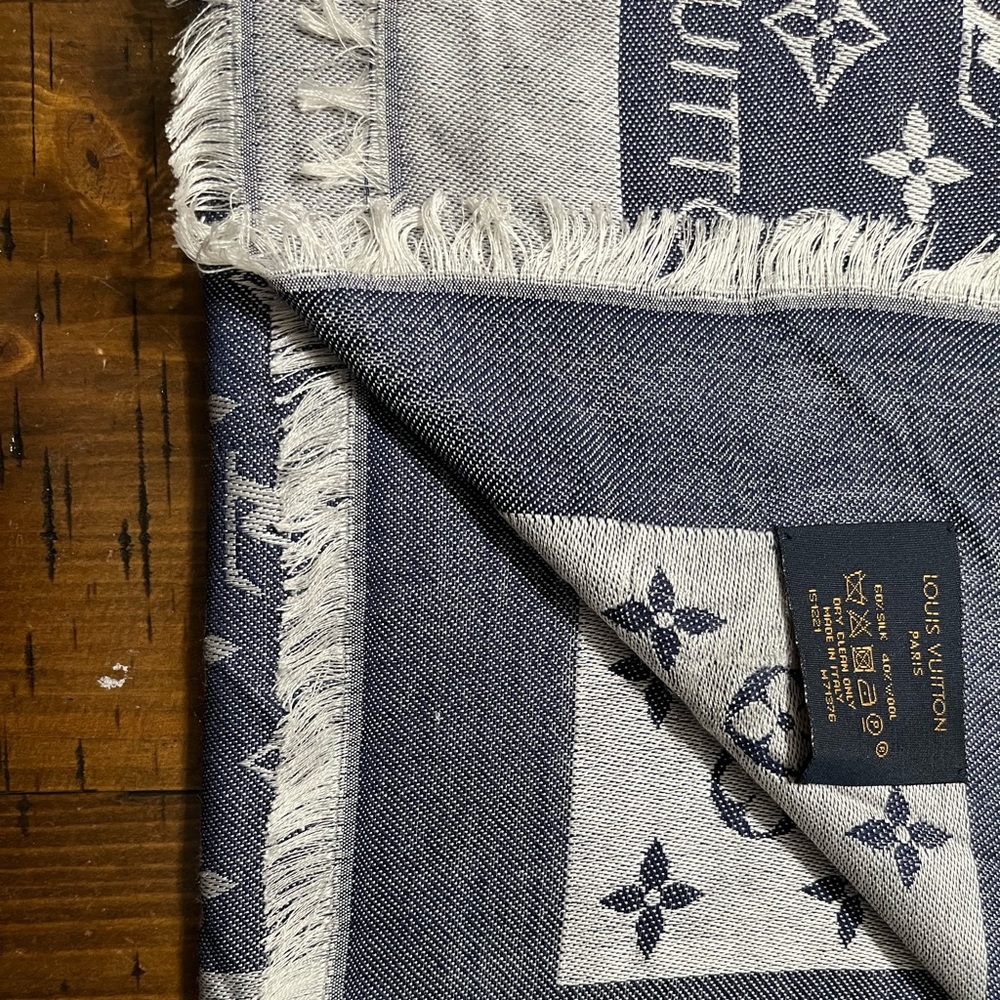 Brand new (no tag) never worn. Denim Louis Vuitton shear shawl